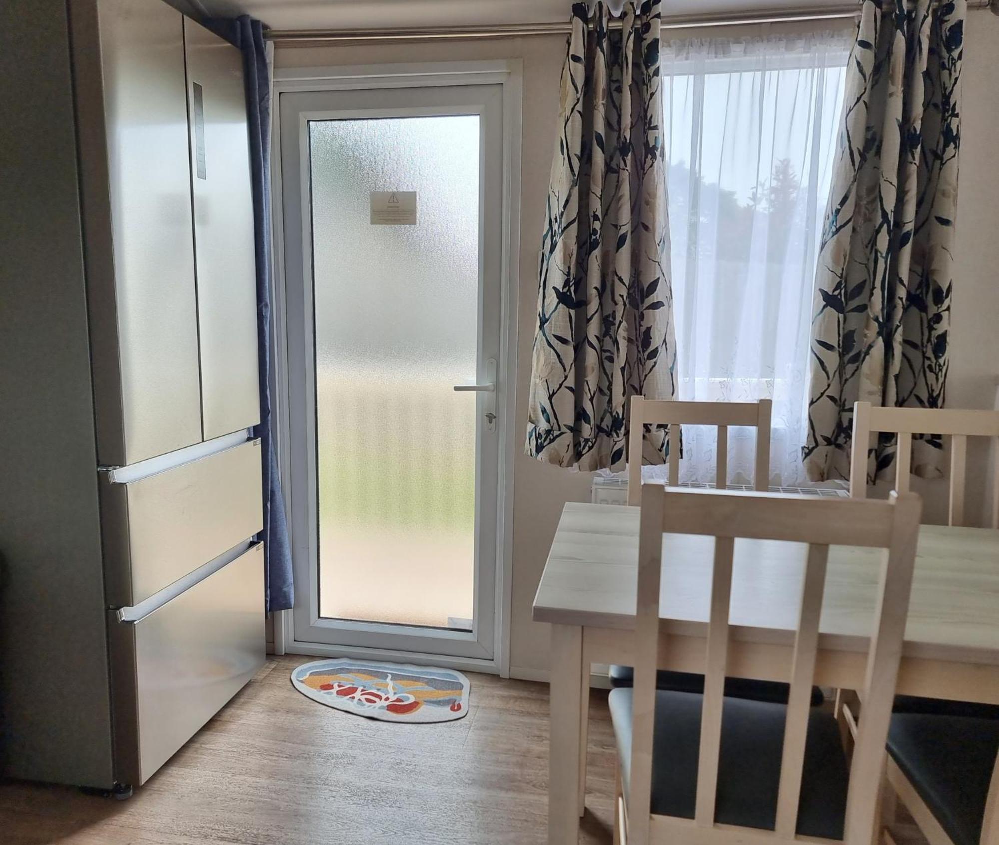 Hotel Static Caravan To Hire , Hoburne Devon Bay Goodrington Esterno foto